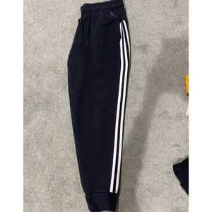 Women’s Adidas jogger